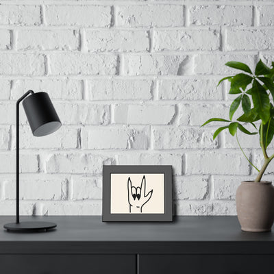 Poster Papier Encadré — Élégance Prête à Poser